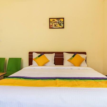 Itsy Hotels Riyas Grand Tirupati Esterno foto