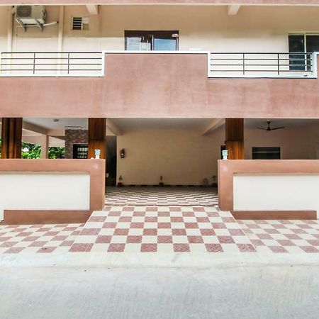 Itsy Hotels Riyas Grand Tirupati Esterno foto