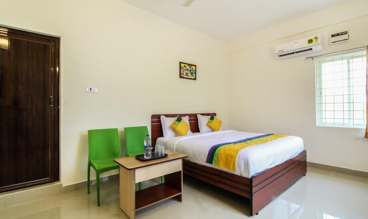 Itsy Hotels Riyas Grand Tirupati Esterno foto