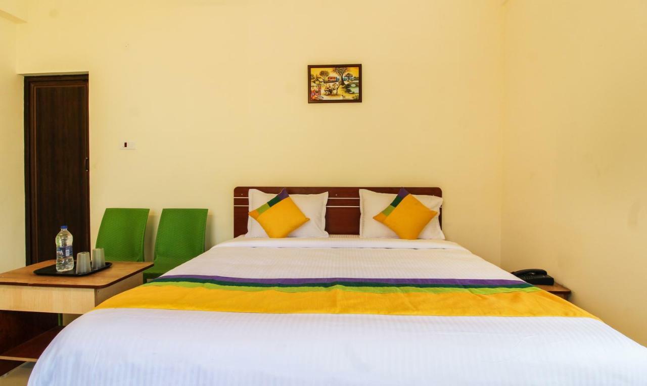 Itsy Hotels Riyas Grand Tirupati Esterno foto
